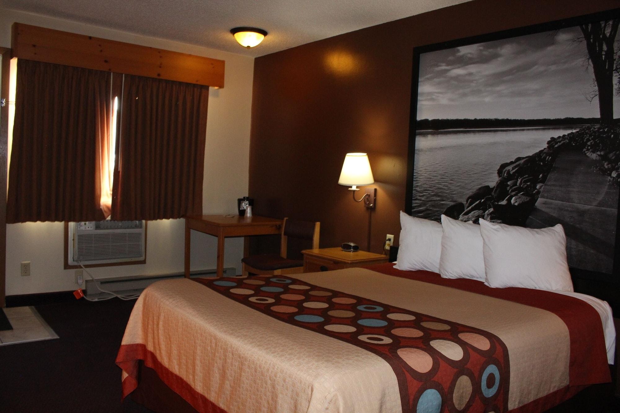 Super 8 By Wyndham Chamberlain Sd Hotel Exterior foto
